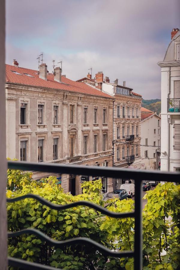 Grand Hotel De La Poste - Lyon Sud - Vienne 외부 사진